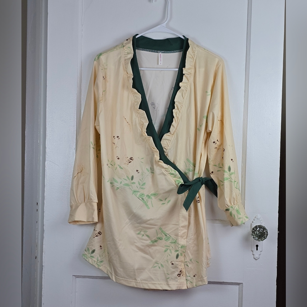 Women's Ruffle Wrap Robe in Pale Yellow with Green Trim